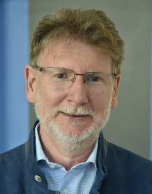 Prof. Dr. Walter Bayer